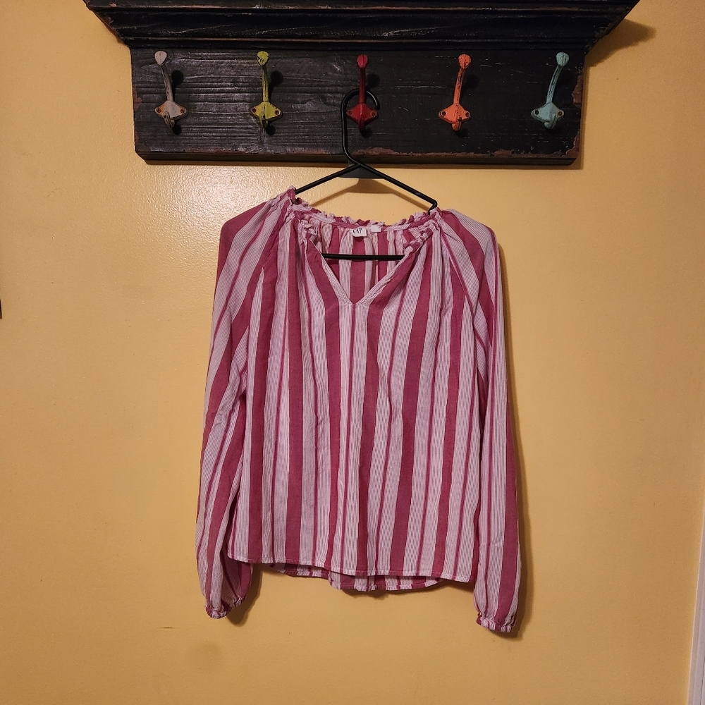 GAP women's pink/white striped blouse. Size small.